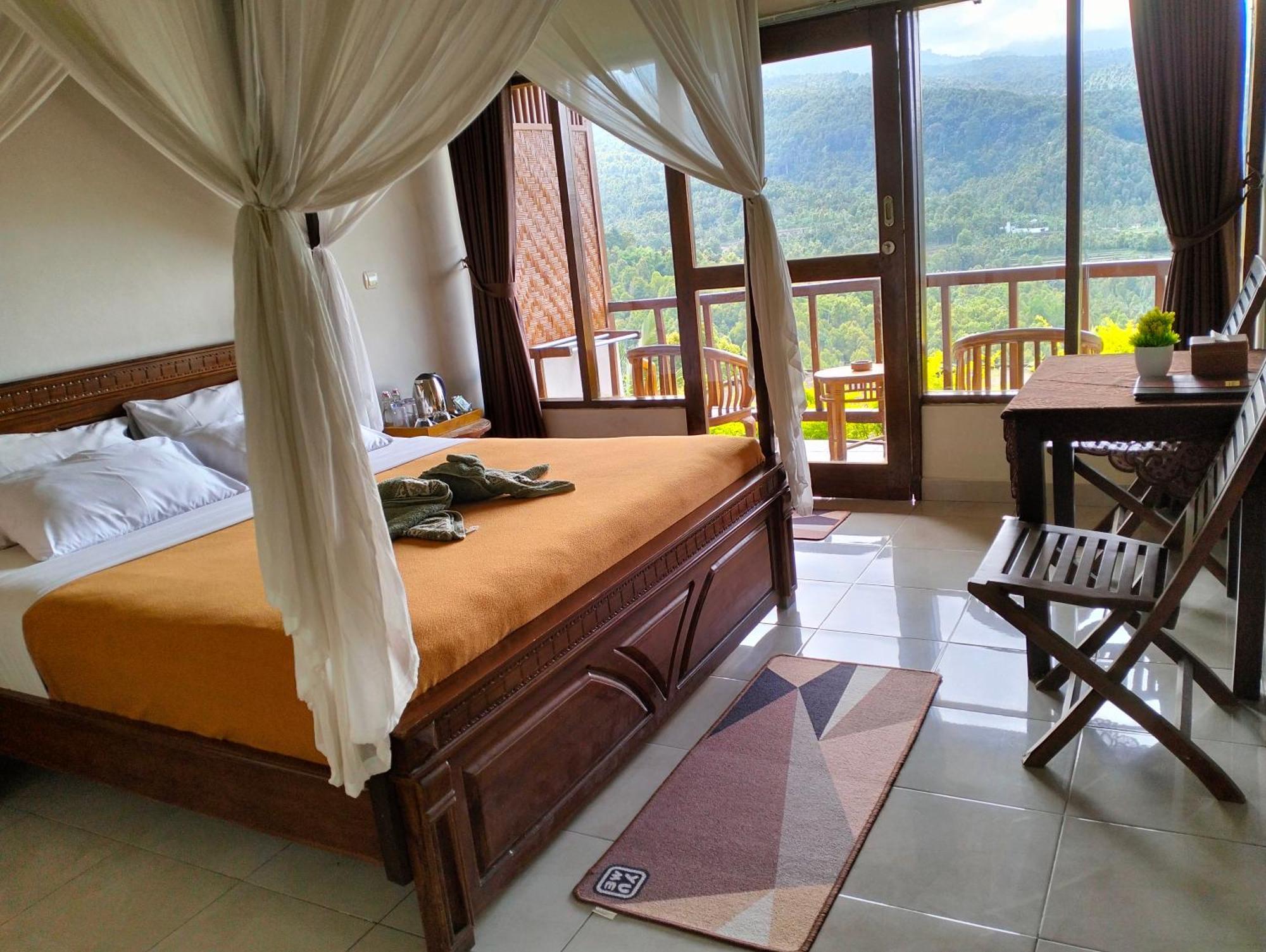 Made Oka Homestay And Warung Munduk Buitenkant foto