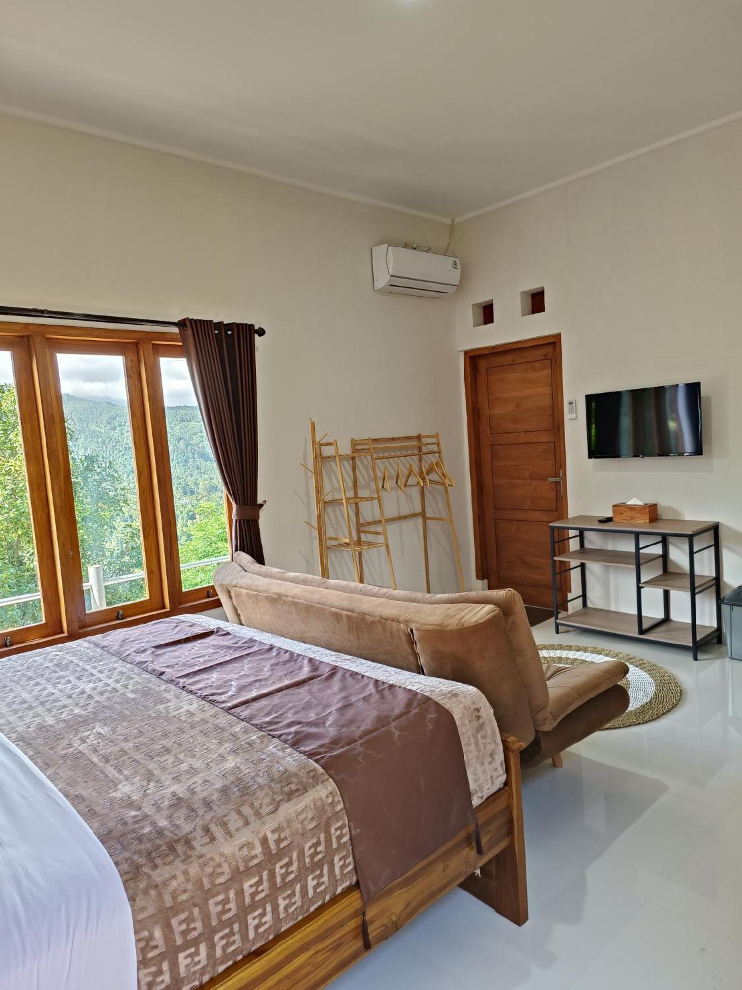 Made Oka Homestay And Warung Munduk Buitenkant foto