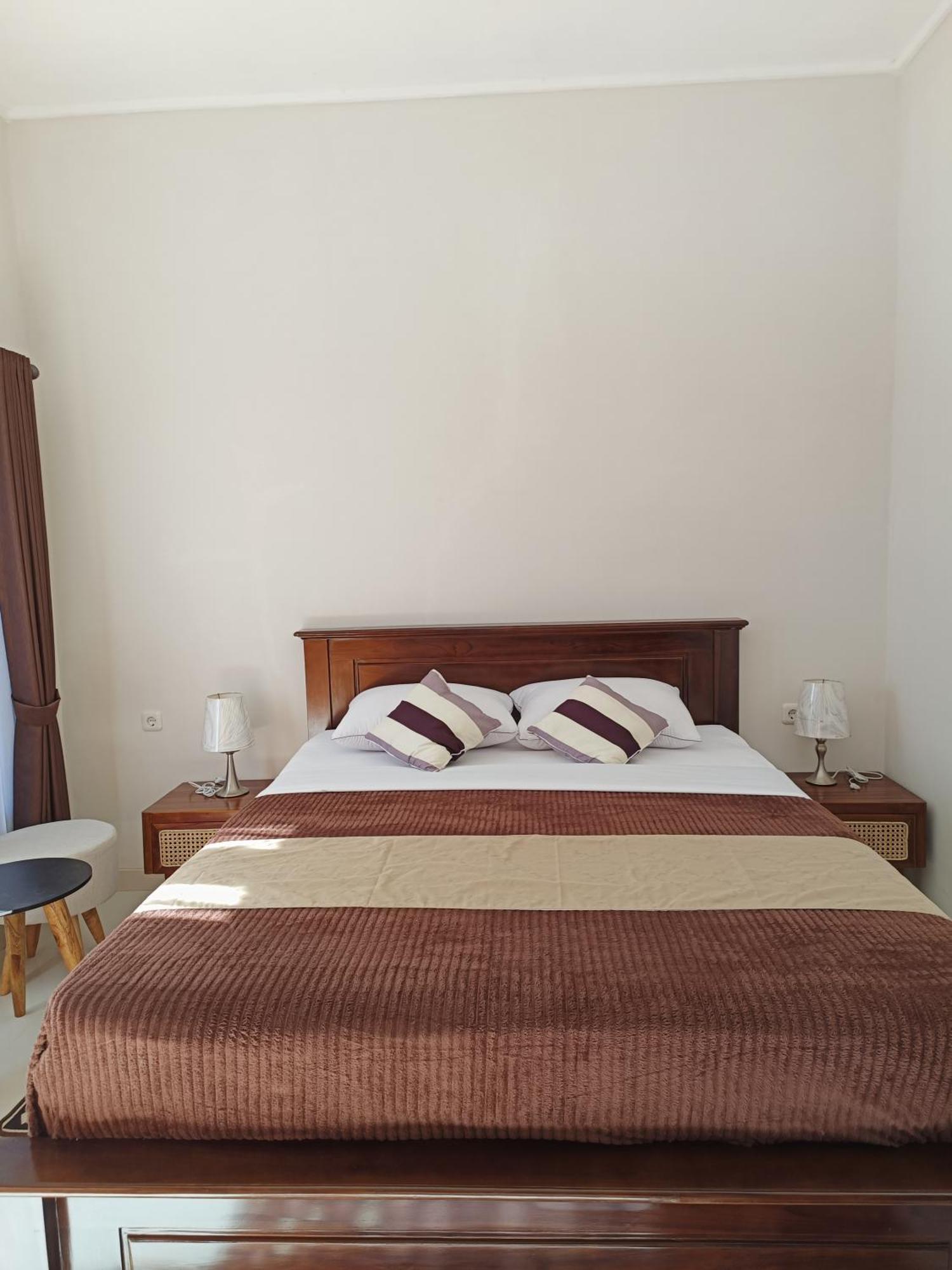 Made Oka Homestay And Warung Munduk Buitenkant foto