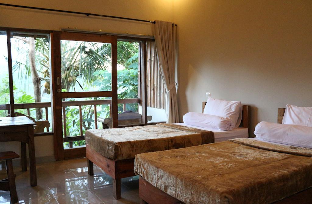 Made Oka Homestay And Warung Munduk Kamer foto